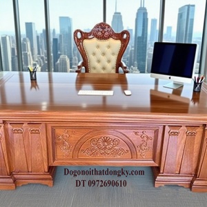 Top Các Mẫu Bàn Giám Đốc Gỗ Tự Nhiên Hot Nhất 2025