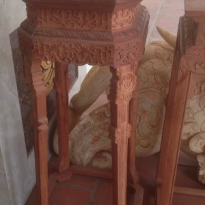 Đôn gỗ trang trí, Đôn gỗ gụ lục giác D10