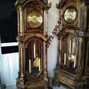 Đồng hồ máy cơ gỗ mun đẹp ba quả tạ DH-74