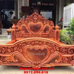 Mẫu giường ngủ đẹp, Giường ngủ gỗ tự nhiên sang trọng GN.68