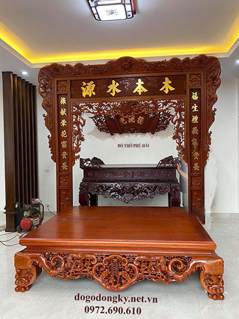 Cửa v&otilde;ng ph&ograve;ng thờ