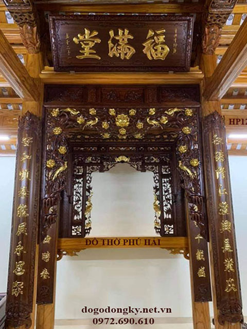 Hoamhf phi câu đối lòng máng