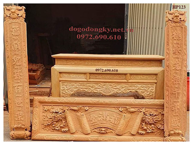 Hoành phi câu đối thờ gia tiên Hoành phi câu đối thờ gia tiên